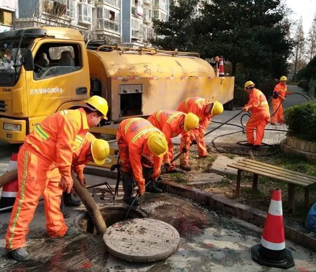 察隅市政管道清淤