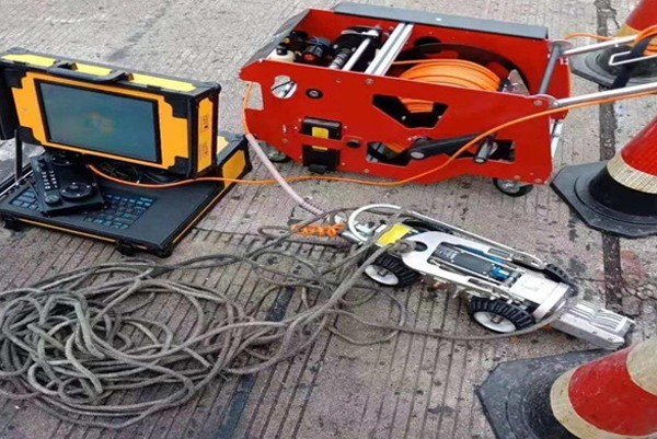 察隅CCTV管道检测机器人